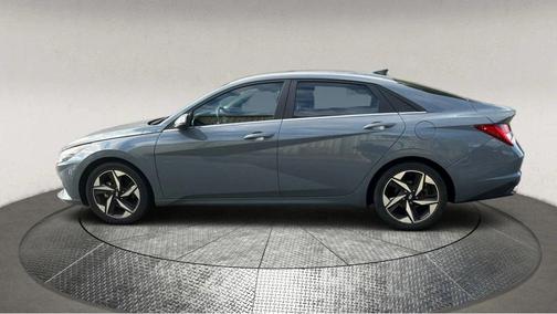 2023 Hyundai ELANTRA HEV Limited