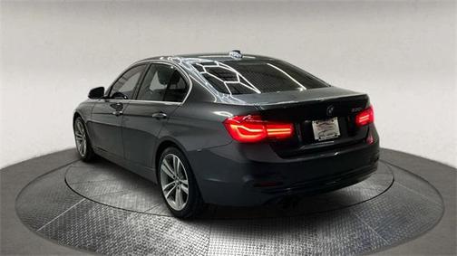 2018 BMW 330 330i