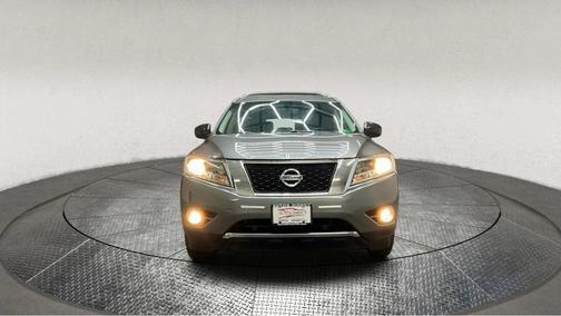 2015 Nissan Pathfinder SV