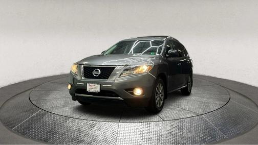 2015 Nissan Pathfinder SV