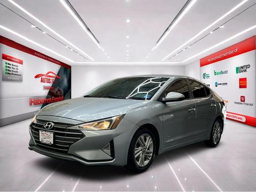 Stellar Silver 2020 Hyundai ELANTRA Value Edition