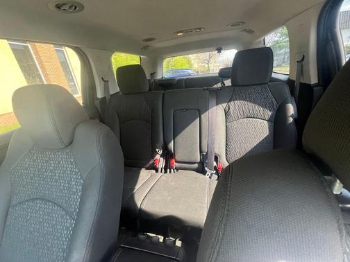 Cyber Gray Metallic 2011 GMC Acadia SL