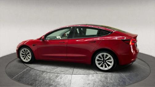 2022 Tesla Model 3 Standard Range