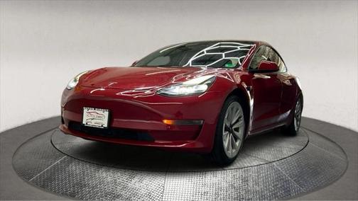2022 Tesla Model 3 Standard Range