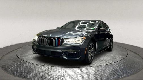2017 BMW 750 I