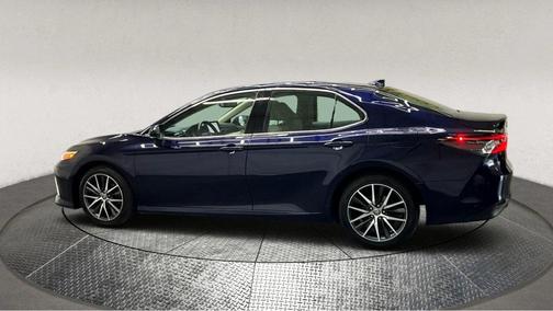 2021 Toyota Camry XLE