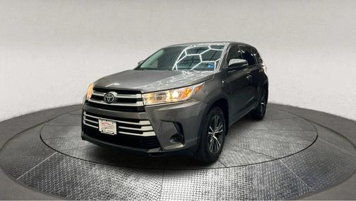 2017 Toyota Highlander LE
