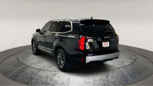2024 Kia Telluride LX