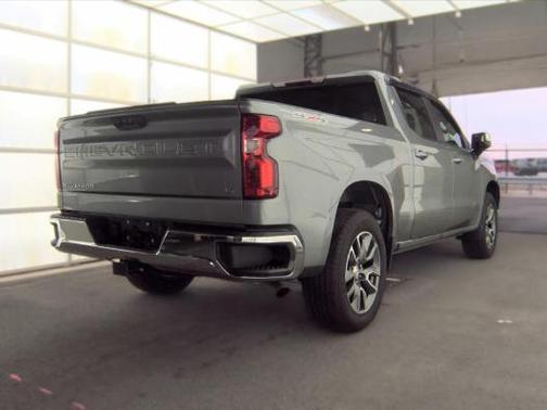 Sterling Gray Metallic 2023 Chevrolet Silverado 1500 LT