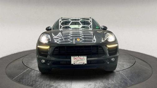 2017 Porsche Macan Base