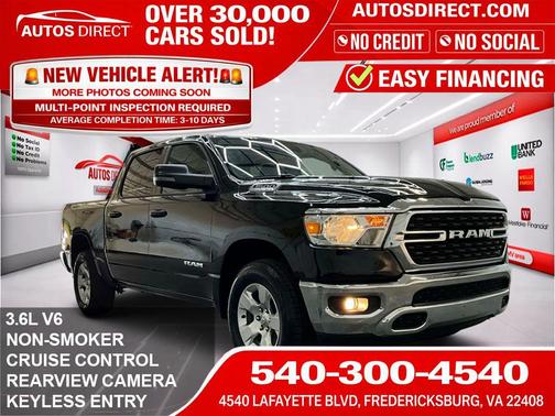 Diamond Black Crystal Pearlcoat 2023 RAM 1500 Big Horn/Lone Star