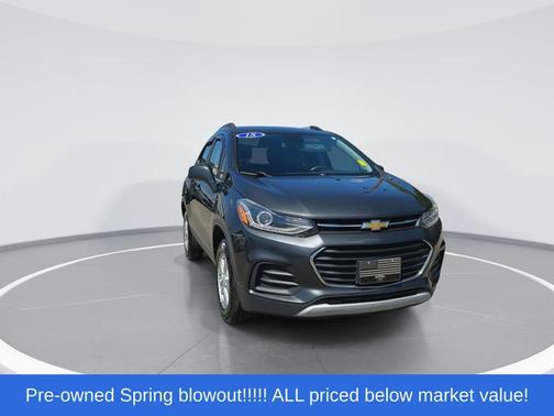 Nightfall Gray Metallic 2018 Chevrolet Trax LT