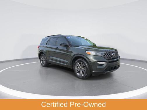 FORGED GREEN METALLIC 2022 Ford Explorer XLT