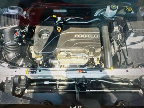 Silver Ice Metallic 2019 Chevrolet Equinox LS