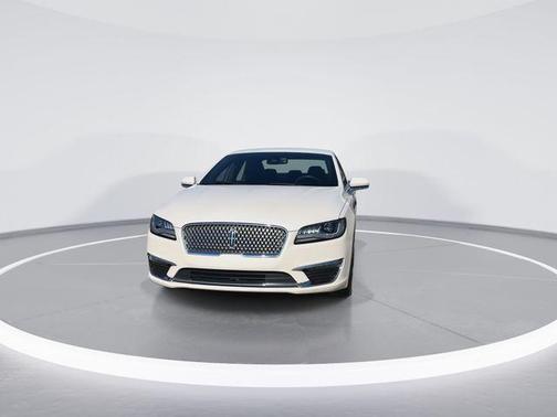 2020 Lincoln MKZ Standard