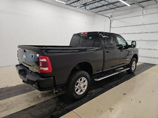 Diamond Black Crystal Pearlcoat 2024 RAM 2500 Laramie Crew Cab 4x4 6'4' Box