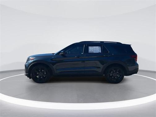 2024 Ford Explorer ST-Line