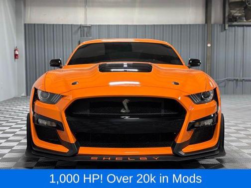 TWISTER ORANGE TC 2021 Ford Shelby GT500 Base