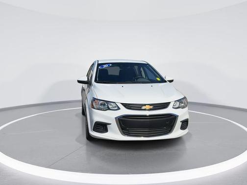 2020 Chevrolet Sonic FWD Hatchback 1FL 5-Door