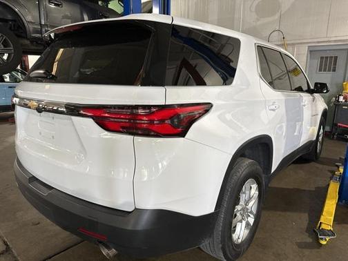 2022 Chevrolet Traverse LS
