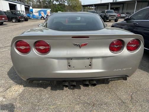 2005 Chevrolet Corvette Base