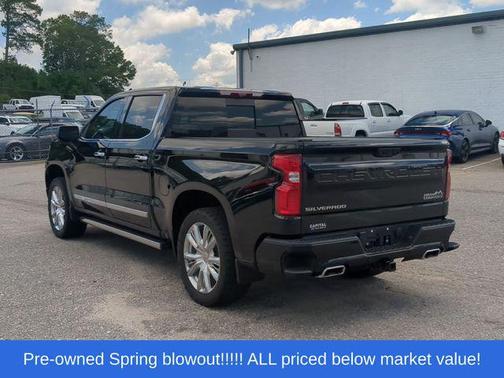 Black 2024 Chevrolet Silverado 1500 High Country