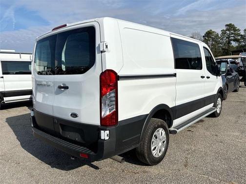 2024 Ford Transit-250 Base