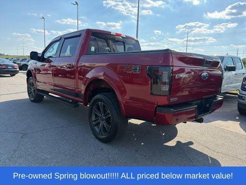 RUBY RED METALLIC TINTED CC 2017 Ford F-150 XLT
