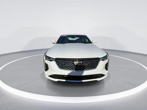 2021 Cadillac CT4 Luxury