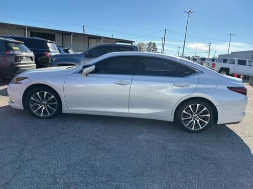 2019 Lexus ES 350 Luxury