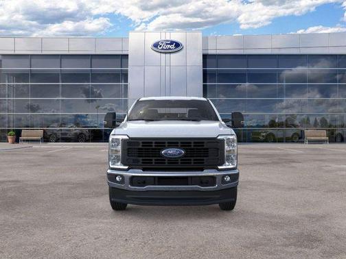 Oxford White 2026 Ford F-250 XL