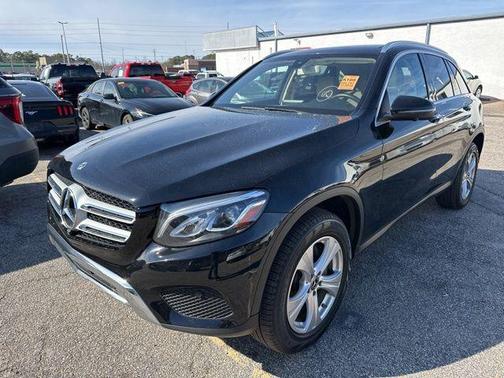 2018 Mercedes-Benz GLC 300 Base