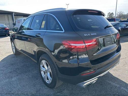 2018 Mercedes-Benz GLC 300 Base