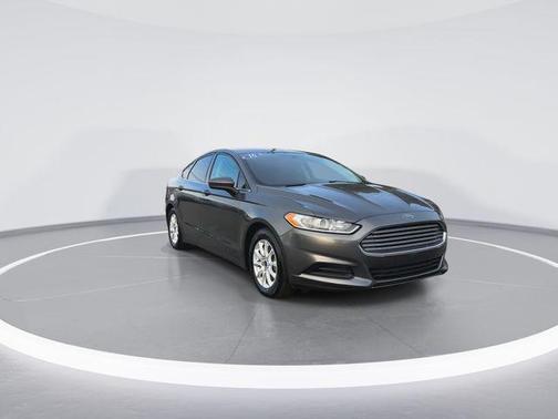 2016 Ford Fusion S