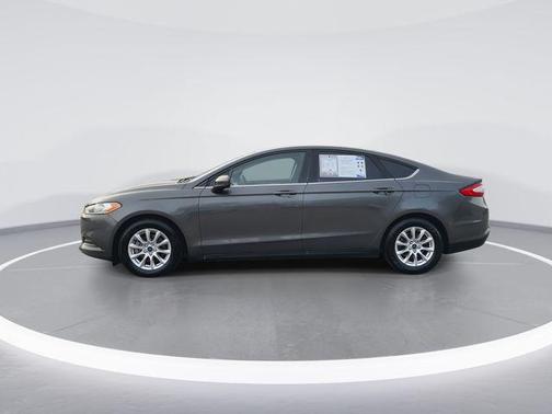 2016 Ford Fusion S