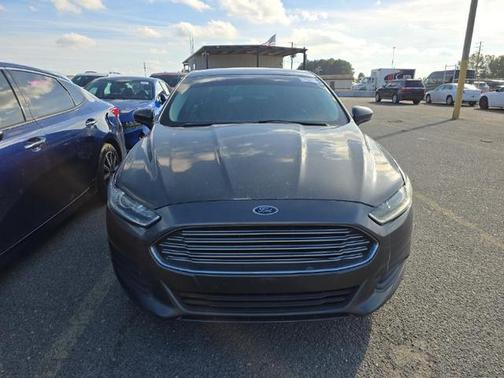 2016 Ford Fusion S