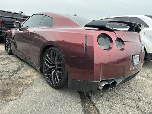 2010 Nissan GT-R Premium