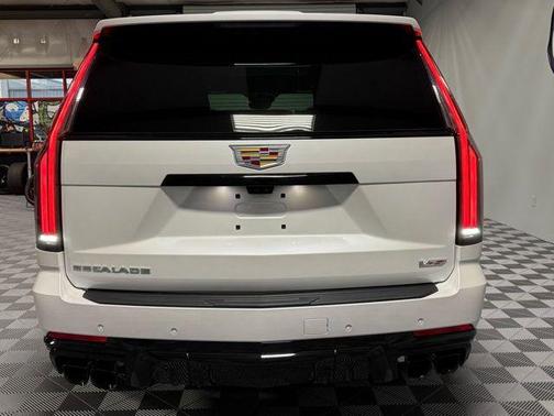 2025 Cadillac Escalade V-Series