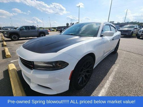 White Knuckle Clearcoat 2019 Dodge Charger SXT