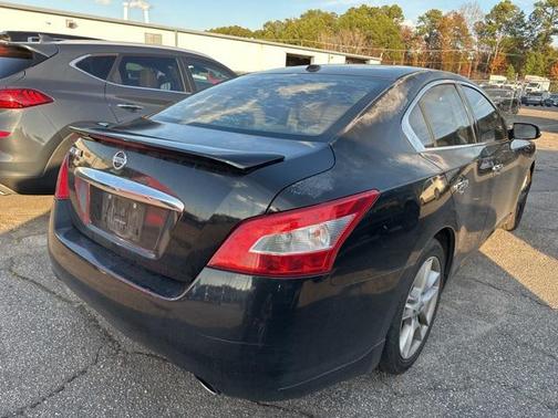 2011 Nissan Maxima SV
