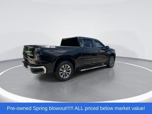 Black 2020 Chevrolet Silverado 1500 LT