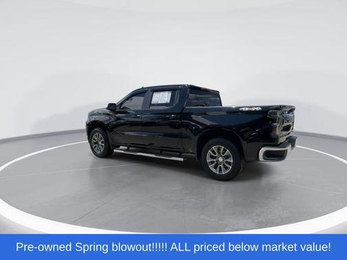 Black 2020 Chevrolet Silverado 1500 LT