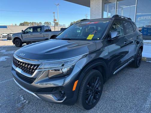 2023 Kia Seltos Nightfall Edition