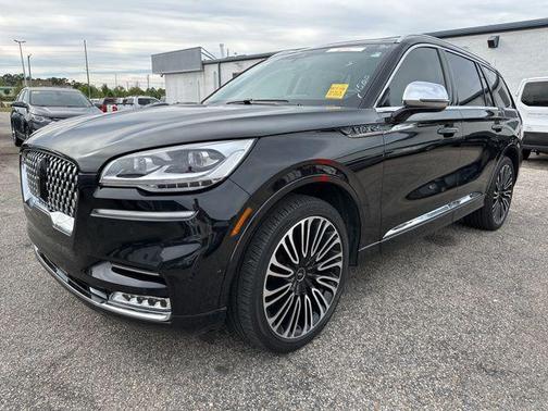 INFINITE BLACK MET CC 2022 Lincoln Aviator Black Label AWD