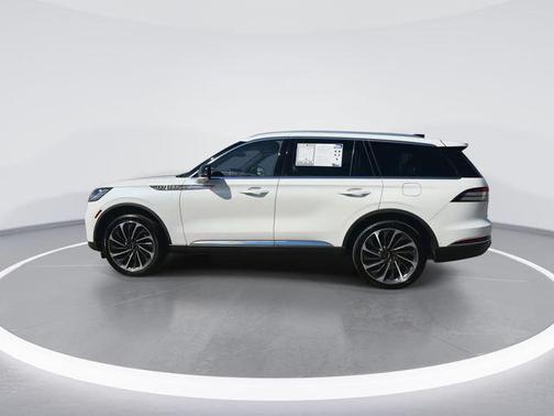 2025 Lincoln Aviator Reserve AWD