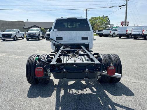 OXFORD WHITE 2026 Ford F-450 XL