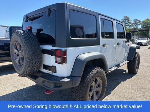 Bright White Clearcoat 2018 Jeep Wrangler JK Unlimited Rubicon