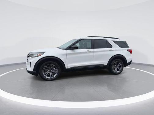 STAR WHITE MET TRI-COAT 2026 Ford Explorer Active
