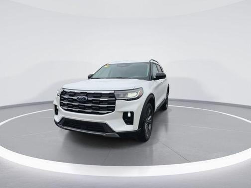 STAR WHITE MET TRI-COAT 2026 Ford Explorer Active