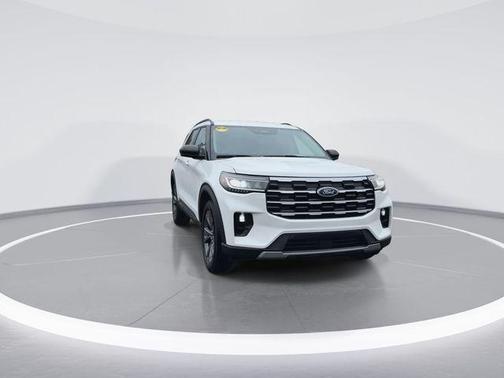 STAR WHITE MET TRI-COAT 2026 Ford Explorer Active